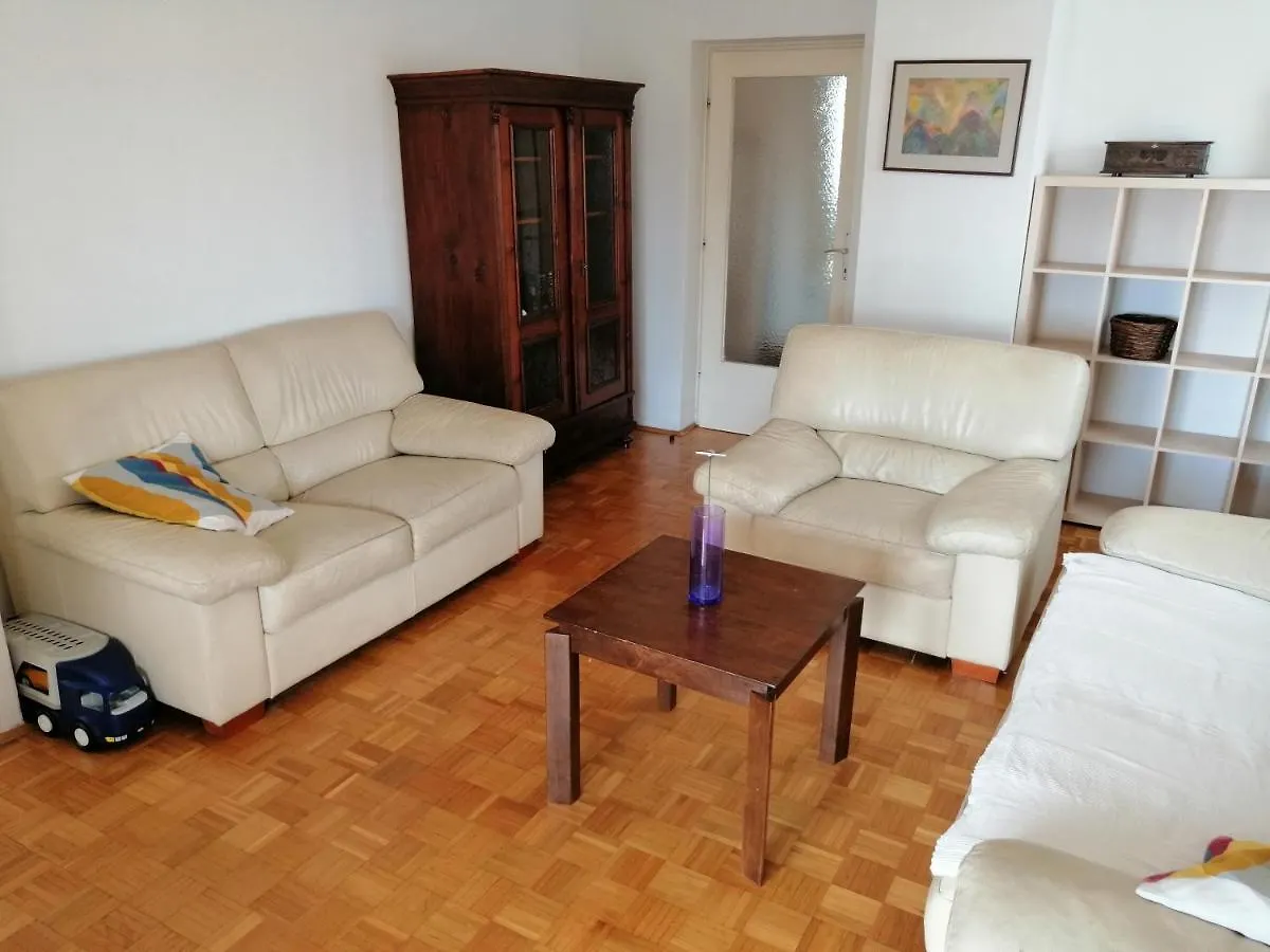 Apartment 5 Zadar 0*,