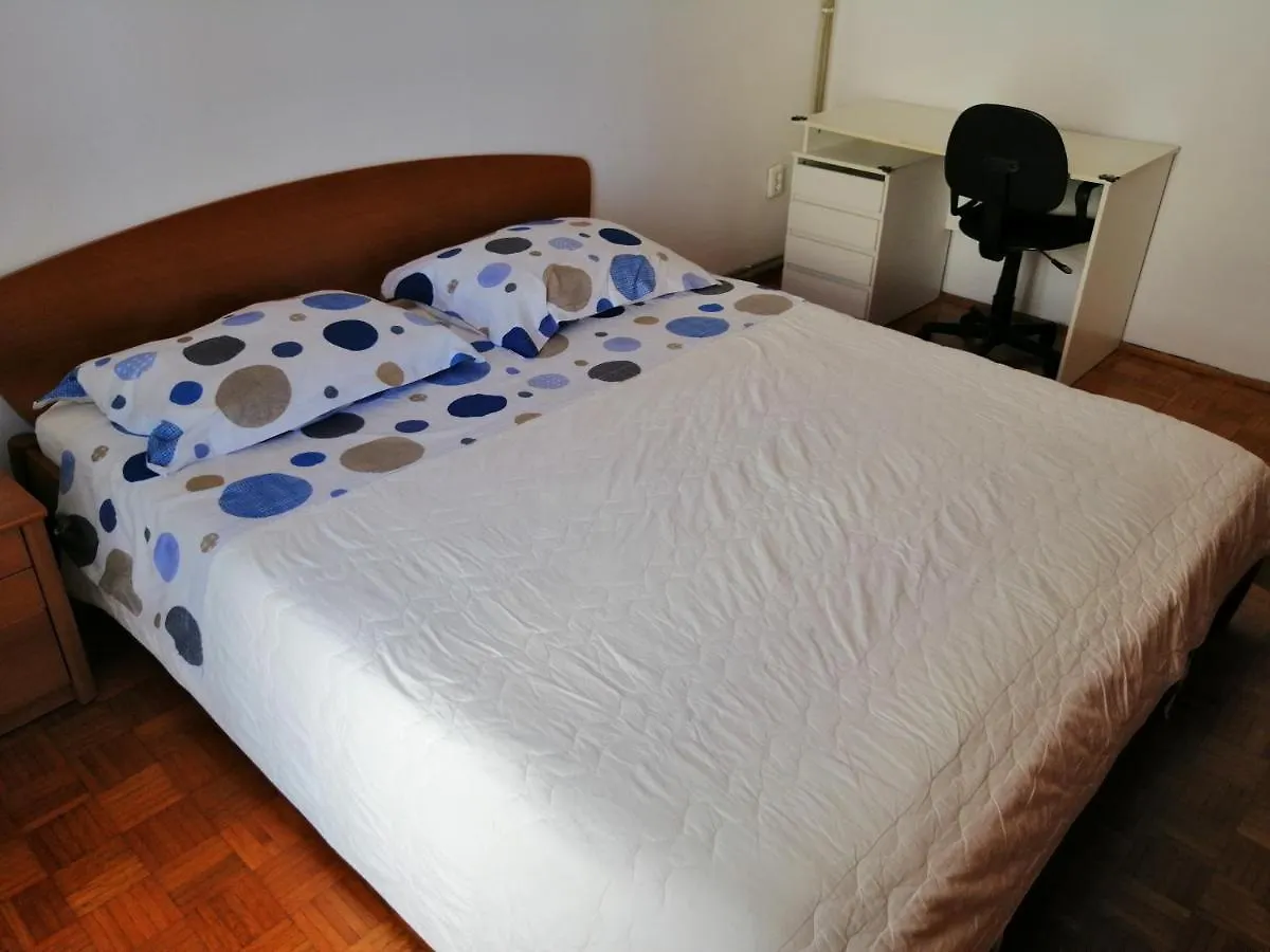 Apartment 5 Zadar 0*,  Croatia